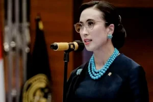 Potret-Menteri-Pariwisata-Menpar-Widiyanti-Putri-Wardhana-2-3453368856-3843175244